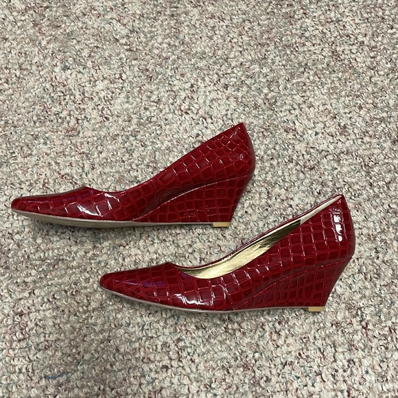 Nine West wedge heel patent shoes - Picture 3 of 6